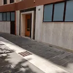 Carola